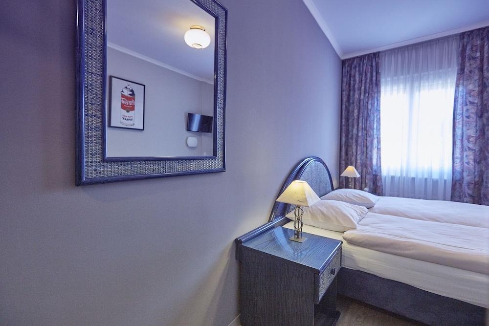 Hotel Crystal Lausanne Ngoại thất bức ảnh